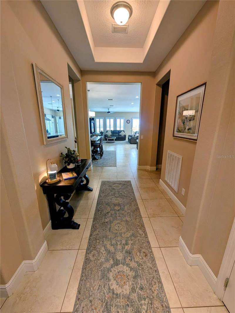 2 bedroom Single Family Residence at 290 Silver Maple Road, Cascades/Groveland Ph 4-1, Groveland — photo 4