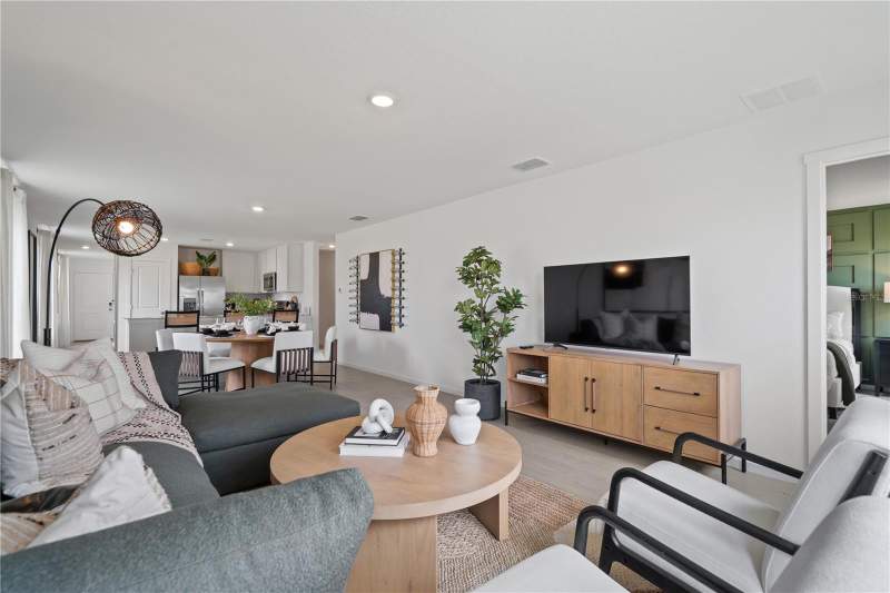 4 bedroom Single Family Residence at 278 Ceramic Lane, Waterstone 40GC, Groveland — photo 4