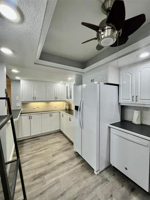 851 Bayway Boulevard #405, Clearwater Beach FL - photo 13 of 75