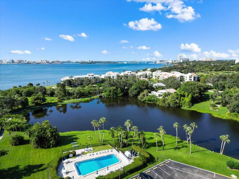 2 bedroom Condominium at 220 Belleview Boulevard #702, Belleview Biltmore Villas Bayshore, Belleair — photo 4