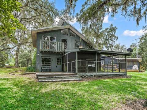 10518 SW 64Th Avenue, home for sale in Bushnell 33513