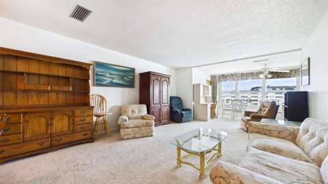 6025 Shore Boulevard #303, Gulfport FL - photo 8 of 23