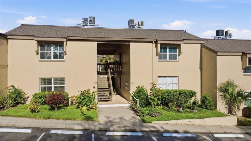 1 bedroom Condominium at 430 Windmeadows Street, Windmeadows Village 4, Altamonte Springs — photo 2