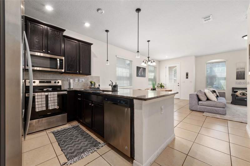 3 bedroom Townhouse at 2449 Varenna Loop, Tapestry Ph 5, Kissimmee — photo 4