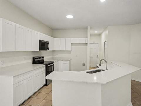 8857 Palisades Beach Avenue, Orlando FL - photo 8 of 26