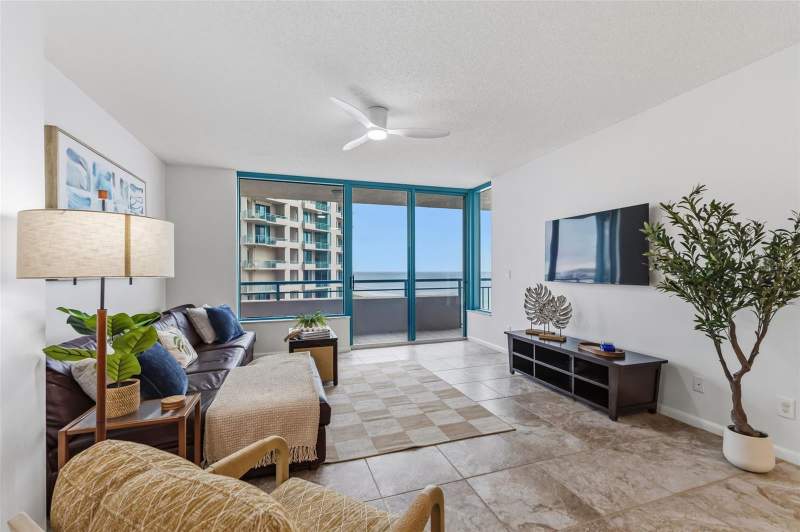 2 bedroom Condominium at 1540 Gulf Boulevard #1004, Ultimar Two Condo, Clearwater Beach — photo 4