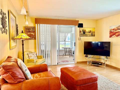 3049 Longview Lane, North Fort Myers FL - photo 15 of 33