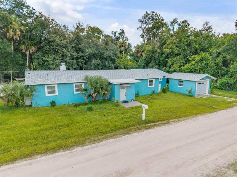 3 bedroom Single Family Residence at 819 B Street, Powers, New Smyrna Beach — photo 1