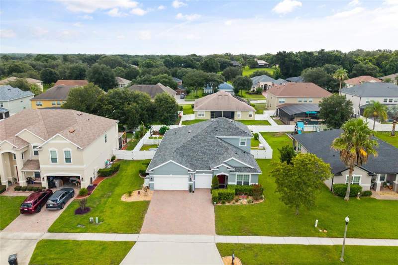 5 bedroom Single Family Residence at 4051 Knott Drive, Rock Spgs Rdg Ph Vi-A, Apopka — photo 4