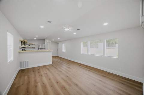 11602 Lewis Avenue, Thonotosassa FL - photo 6 of 6