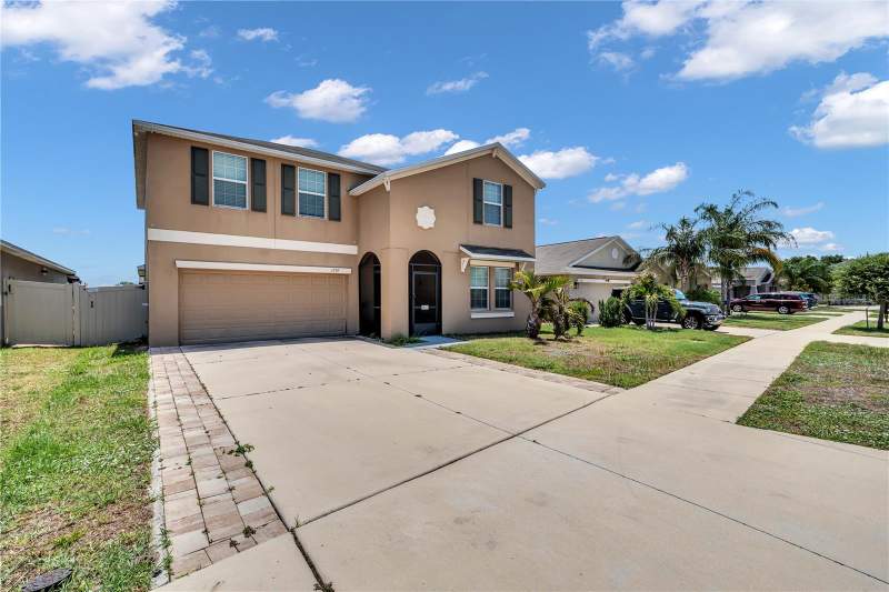 6 bedroom Single Family Residence at 1739 Broad Winged Hawk Drive, Wynnmere East Ph 2, Ruskin — photo 2