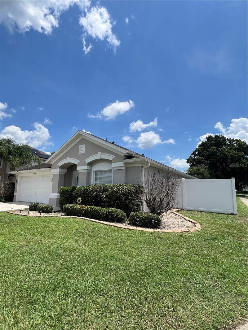 4 bedroom Single Family Residence at 3244 Herons Point Circle, Herons Landing, Kissimmee — photo 5