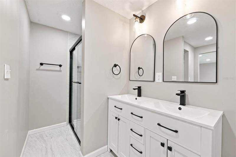 3 bedroom Single Family Residence at 4025 Stratfield Drive, Beacon Square, New Port Richey — photo 2