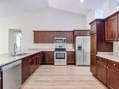 12491 Sparrow Hawk Avenue, Weeki Wachee FL - photo 12 of 44