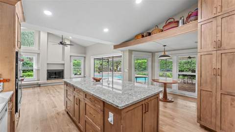 2712 Laurel Oak Drive, Plant City FL - photo 6 of 6