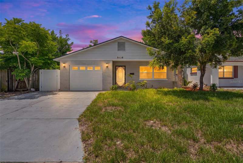 3 bedroom Single Family Residence at 4828 22nd Avenue, Mount Washington 2nd Sec, St Petersburg — photo 1