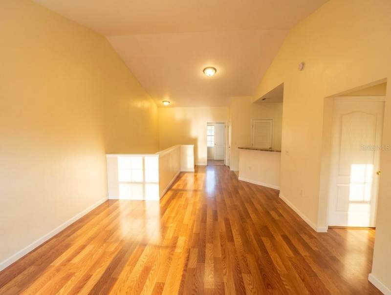 1 bedroom Condominium at 10412 Villa View Circle #10412, The Villas Condo, Tampa — photo 5