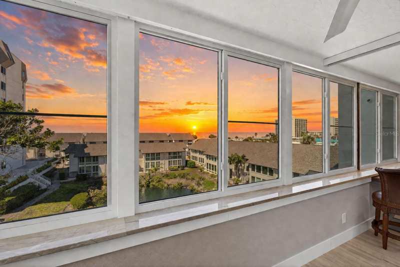 2 bedroom Condominium at 1080 W Peppertree Lane #305A, Peppertree Bay IV, Sarasota — photo 1