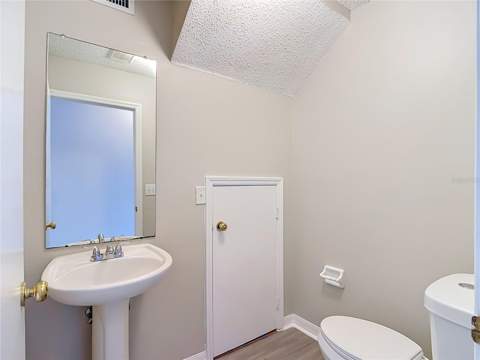 2245 Fluorshire Drive, Brandon FL - photo 15 of 42