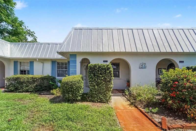 2 bedroom Condominium at 4211 Regal Place #3, Gardens Of Beacon Square, New Port Richey — photo 1