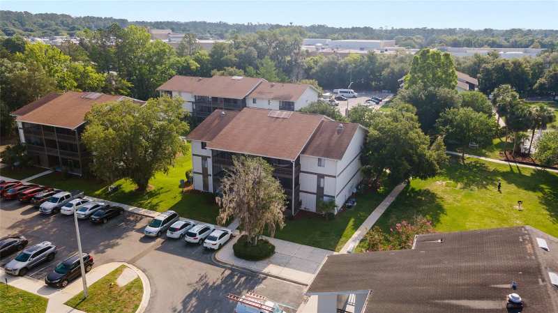 1 bedroom Condominium at 6519 W Newberry Road #1211, Oaks, Gainesville — photo 1