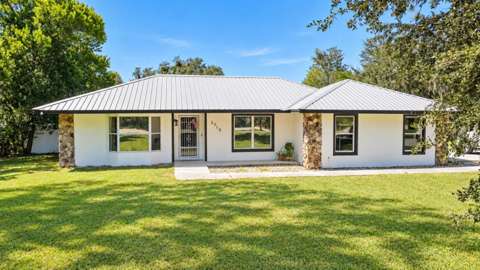 2710 Willow Oak Road, home for sale in Mulberry 33860