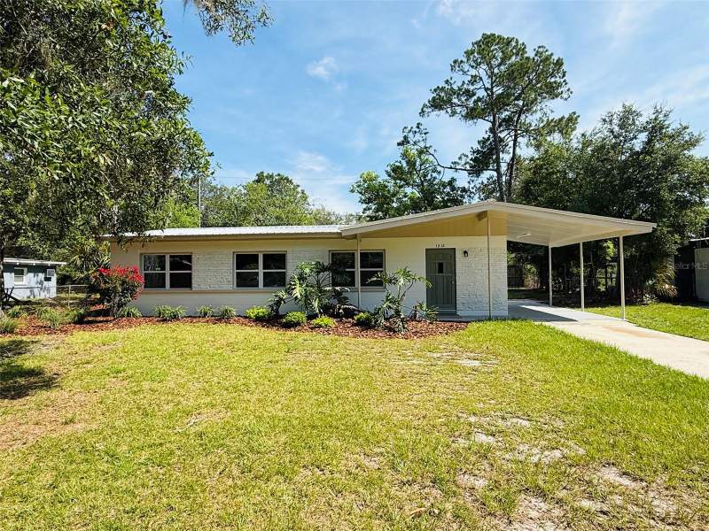 3 bedroom Single Family Residence at 1312 NE 28th Avenue, Highland Court Manor, Gainesville — photo 2
