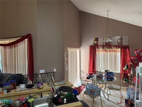 8128 Yellow Crane Drive, Kissimmee FL - photo 18 of 55