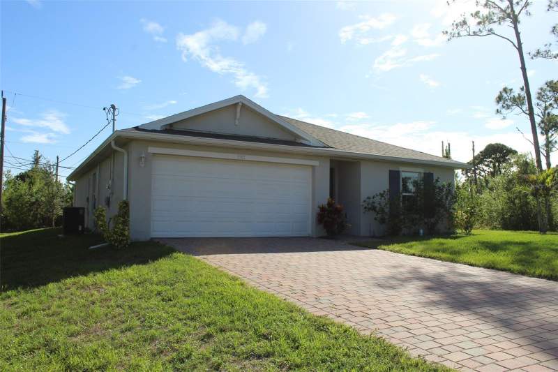 4 bedroom Single Family Residence at 5501 Kempson Lane, Port Charlotte Sec 052, Port Charlotte — photo 4