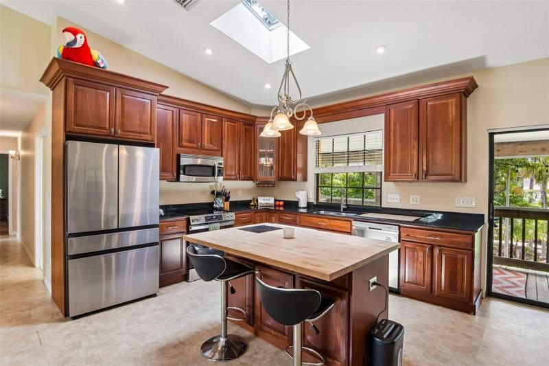 3 bedroom Single Family Residence at 5831 114th Terrace, Pinellas Farms, Pinellas Park — photo 4
