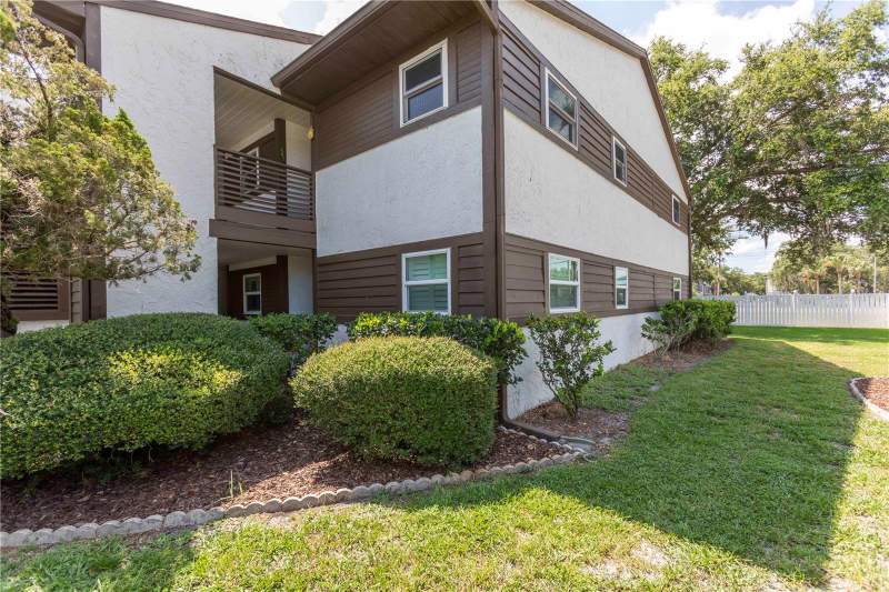 Woodtrail Condo