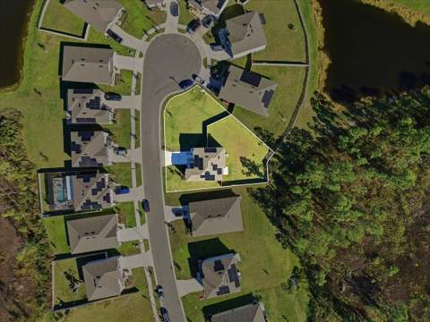 1211 Tahitian Sunrise Drive, Plant City FL - photo 12 of 36