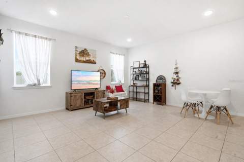 24409 Sunnys Halo Way, Sorrento FL - photo 9 of 42