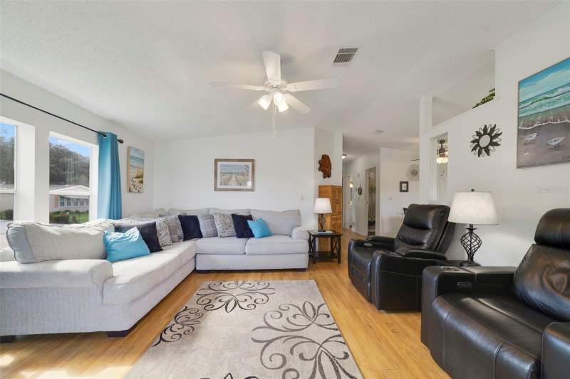 2 bedroom Manufactured Home at 2486 Independence Lane, Teka Village Tr 2 Rep, St Cloud — photo 5
