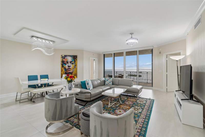 3 bedroom Condominium at 5823 Bowen Daniel Drive #1103, Castillo At Westshore Yacht Cl, Tampa — photo 3
