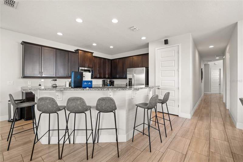 6 bedroom Single Family Residence at 1113 Castle Pines Court, Reunion West Village 03A, Reunion — photo 4