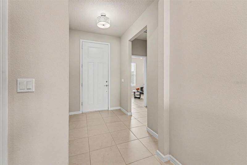 3 bedroom Single Family Residence at 1973 Spring Shower Circle, Tohoqua Ph 5A, Kissimmee — photo 4