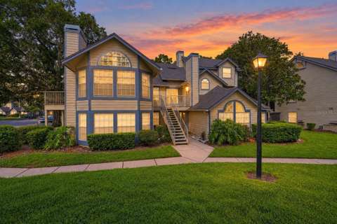 962 Newcastle Circle #202, starter home for sale in Lake Mary