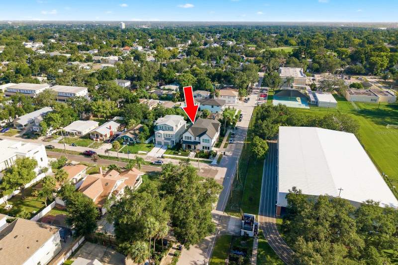 3 bedroom Townhouse at 501 W Warren Avenue #2, Mac Farlane Hugh C Sub, Tampa — photo 2