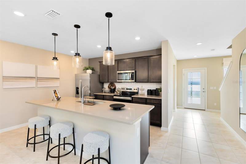 5 bedroom Single Family Residence at 5099 STARLING BIRD LANE, THE LANDING'S AT LIVE OAK, ST CLOUD — photo 4