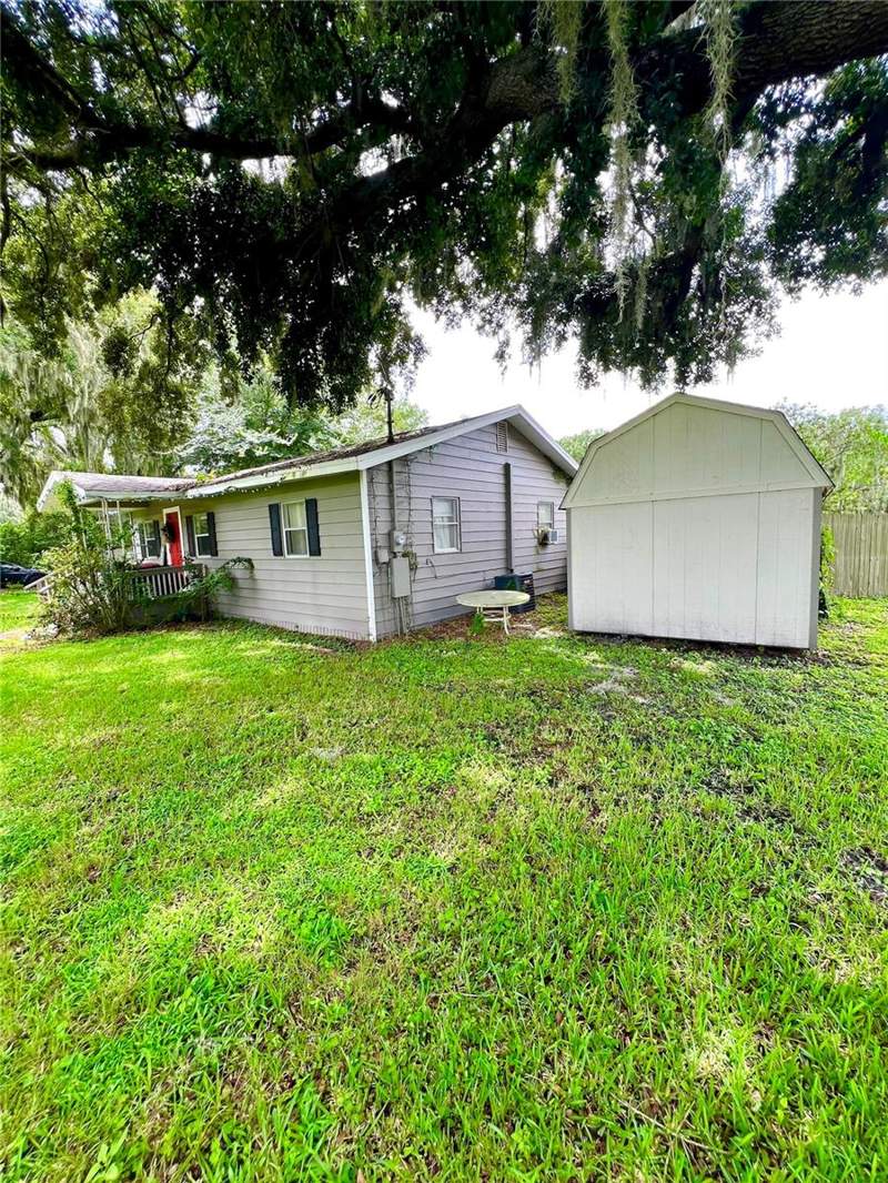 2 bedroom Single Family Residence at 1008 Gray Street, Strawberry Terrace South, Plant City — photo 2
