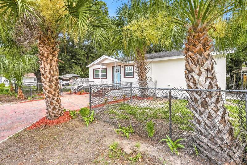 3 bedroom Single Family Residence at 1002 E Seward Street, Sulphur Spgs Add, Tampa — photo 3