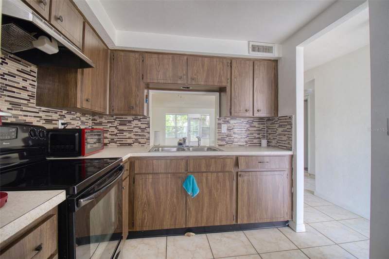 2 bedroom Condominium at 4242 Redcliff Place #C, Gardens Beacon Square, New Port Richey — photo 4
