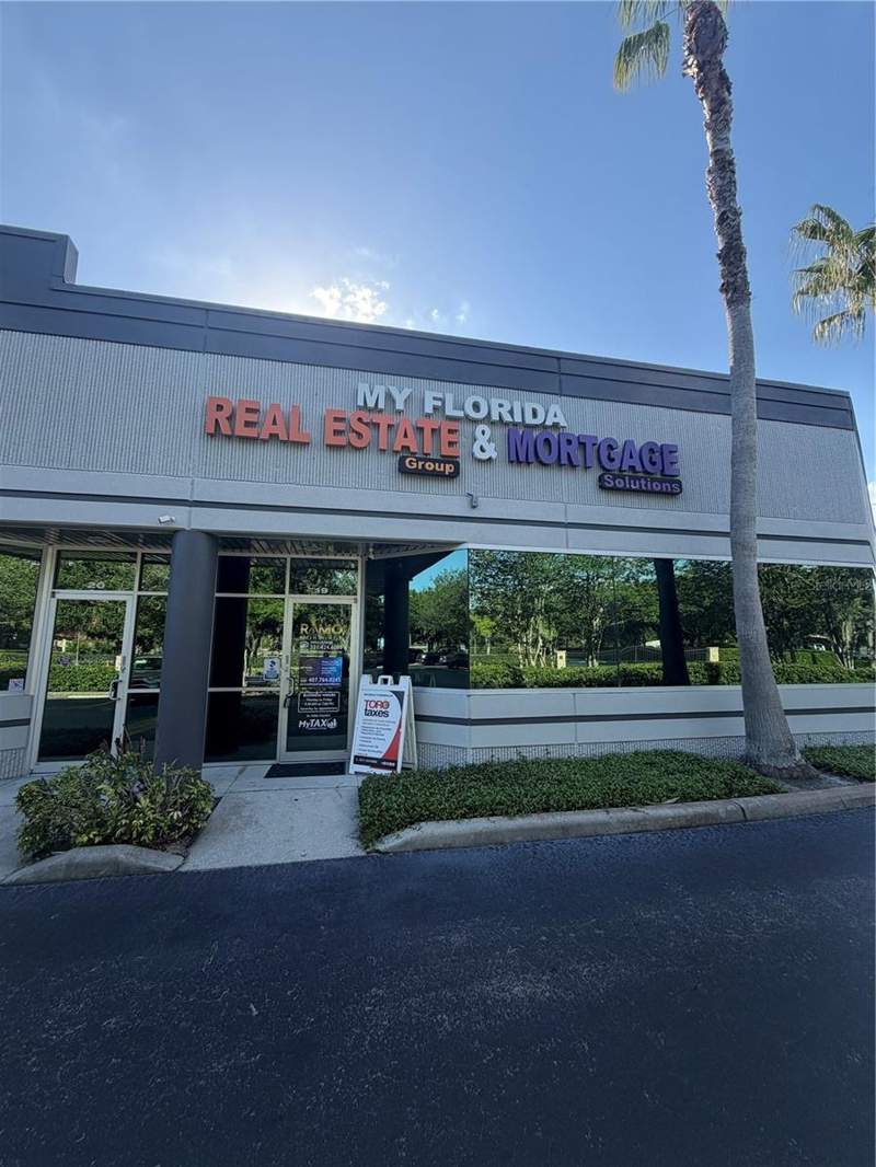 7901 Kingspointe Parkway #19 # Office 4 home for sale in STARPOINTE II SERVICE CENTER