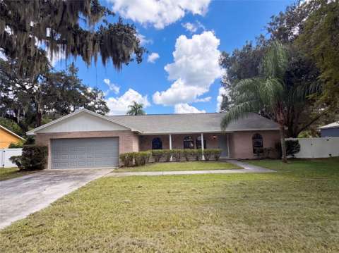 1711 Avant Street, home for sale in Valrico 33594