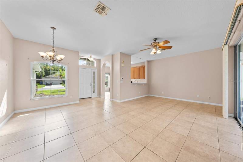 3 bedroom Single Family Residence at 2975 WHITE CEDAR CIR, WINDSOR POINT PH 2, KISSIMMEE — photo 5