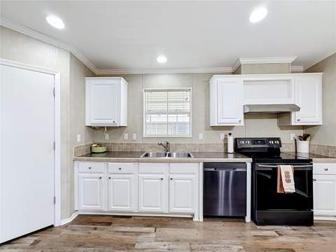 25110 Alamanda Dr, Astatula FL - photo 9 of 39