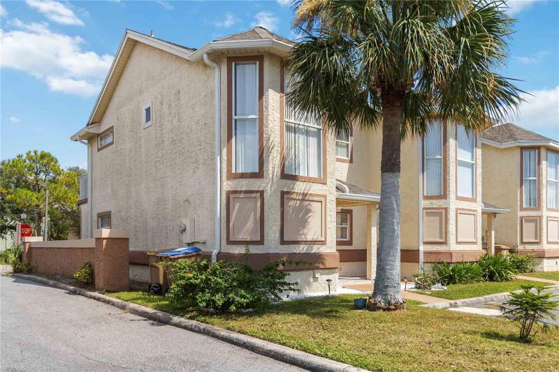 2 bedroom Townhouse at 211 Dawn Court, Emerald Garden At Bvl, Kissimmee — photo 3