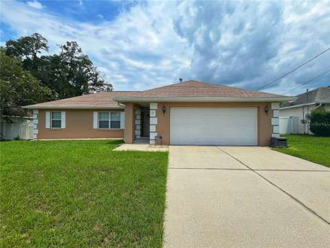 3201 NE 42Nd Place, home for sale in Ocala 34479