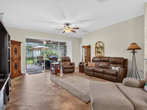 3831 Sanibel Street, Clermont FL - photo 6 of 6